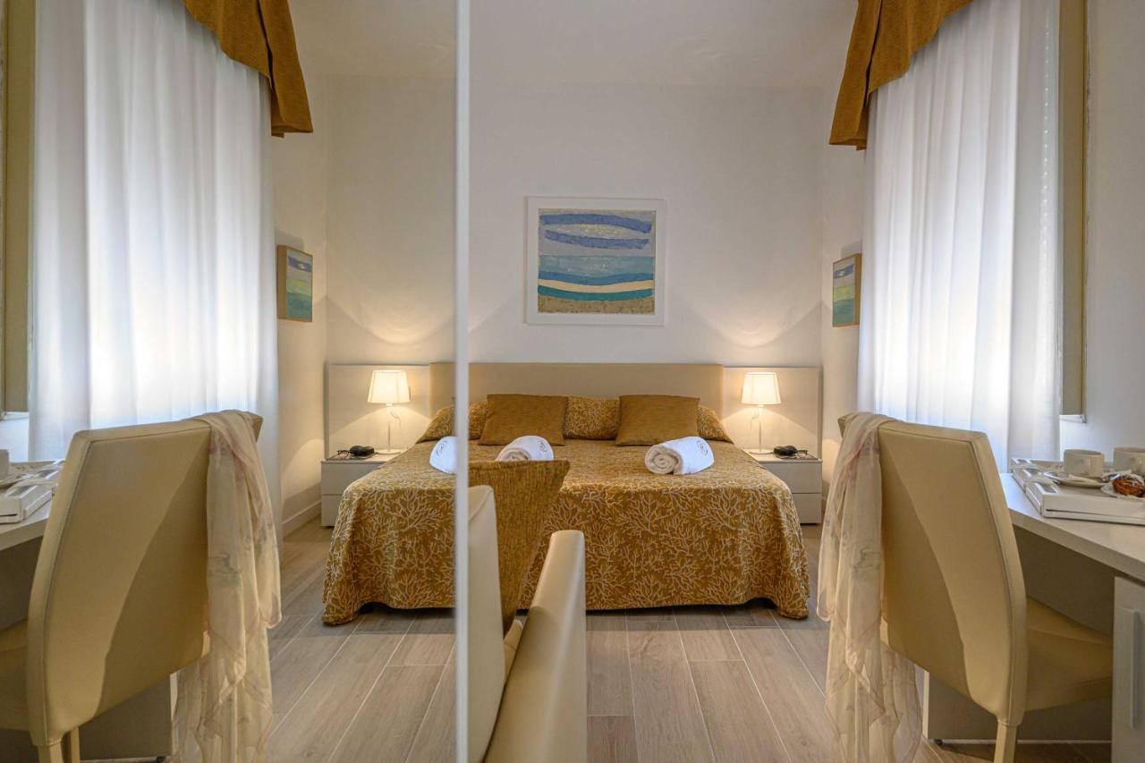 Hotel Astoria Bibione Esterno foto