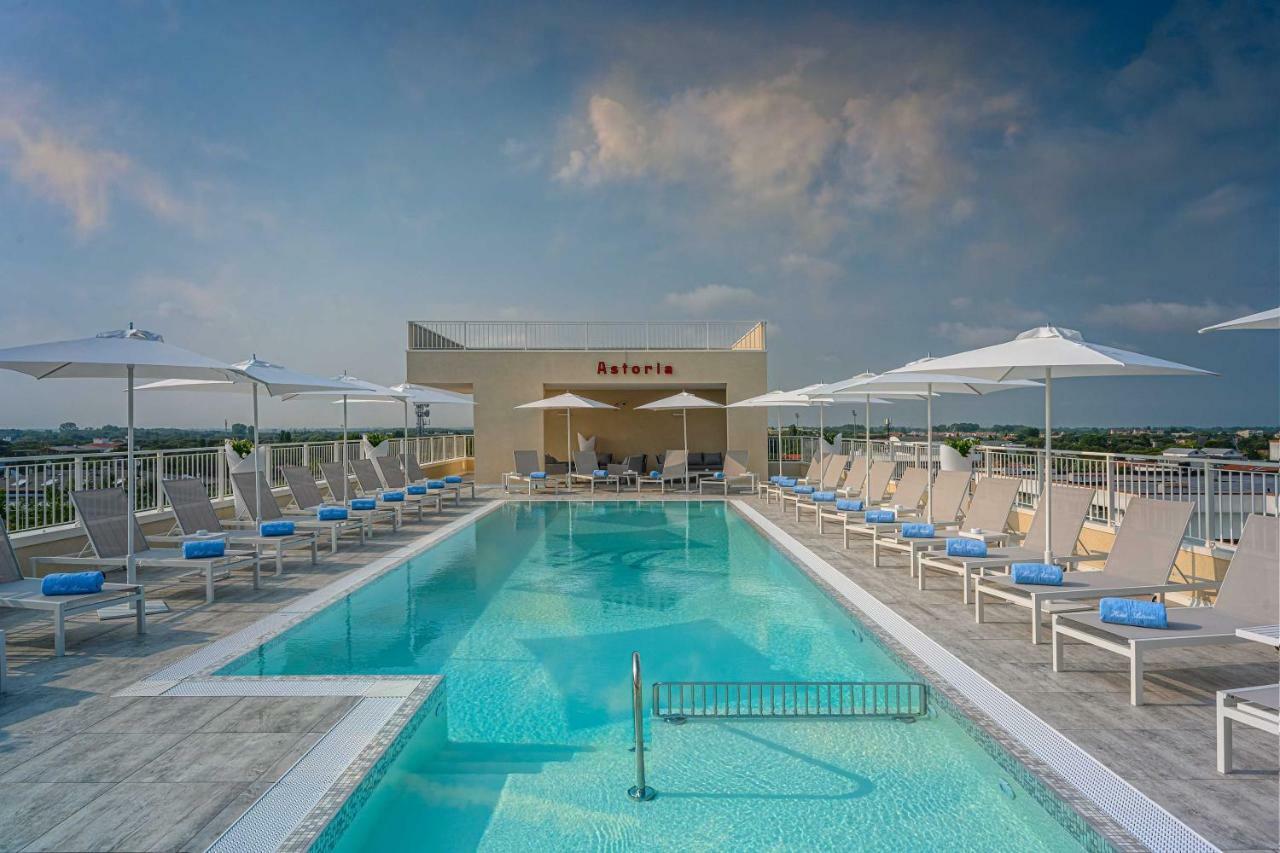 Hotel Astoria Bibione Esterno foto